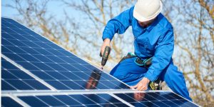 Installation Maintenance Panneaux Solaires Photovoltaïques à Garencieres